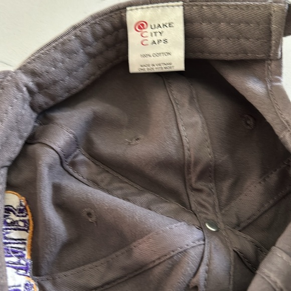 Knott’s Berry Farm Hat - Picture 3 of 5